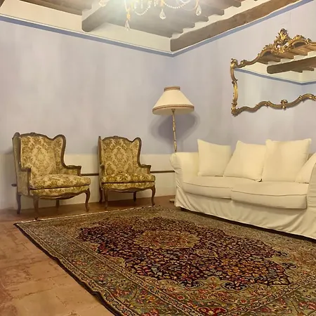 Porta Senese Bed & Breakfast *