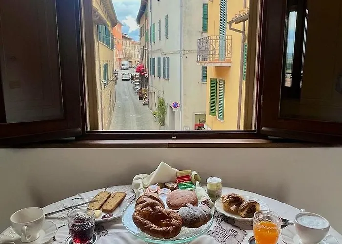 Porta Senese Castiglione del Lago